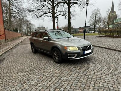 begagnad Volvo XC70 3.2 AWD Geartronic Summum Euro 4