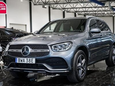 Grå Begagnad 2022 Mercedes GLC300 AMG SUV | 399 500 kr