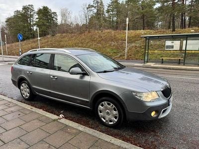Begagnad 2013 Skoda Superb Elegance Kombi | 49 000 kr