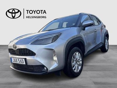Silver Begagnad 2024 Toyota Yaris Hybrid Active | 279 900 kr (Marknadspris)