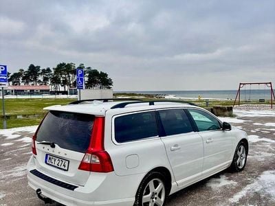 Begagnad 2012 Volvo V70 R-Design Kombi | 63 000 kr (Lite dyr)