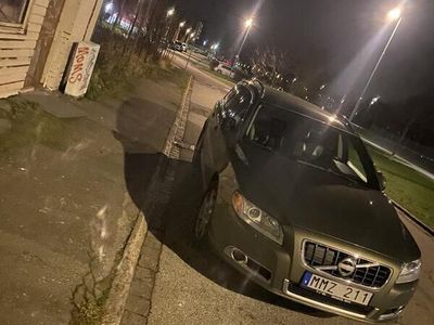 begagnad Volvo V70 2.4D Geartronic Summum Euro 4