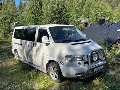 Begagnad VW Caravelle 151 HK (111 kW) 2001 Minibuss