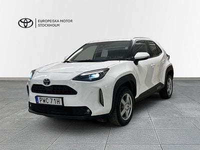 Begagnad Toyota Yaris 2022 Vit Halvkombi