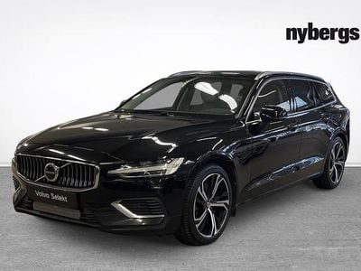 Svart Begagnad 2023 Volvo V60 Core Kombi | 339 000 kr (Marknadspris)