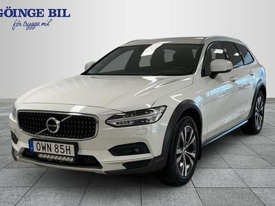 Vit Begagnad 2021 Volvo V90 CC SE Kombi | 369 000 kr (Bra pris)