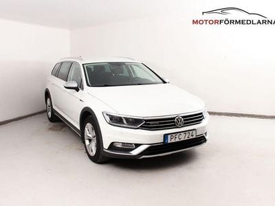 Vit Begagnad 2017 VW Passat Alltrack Kombi | 159 000 kr (Marknadspris)