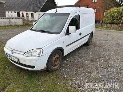 Vit Begagnad 2007 Opel Combo Van | 1 000 kr