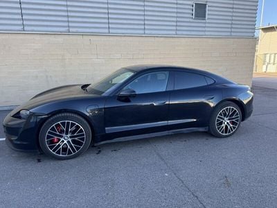 Porsche Taycan 4S