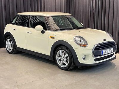 Vit Begagnad 2016 Mini ONE Pepper Halvkombi | 114 500 kr (Marknadspris)