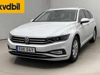 Begagnad VW Passat Business 200 HK (147 kW) 2023 Vit Kombi