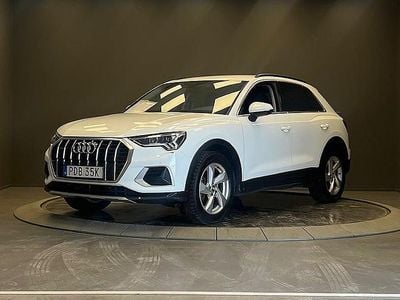 Begagnad Audi Q3 Advanced 190 HK (139 kW) 2019 Vit SUV