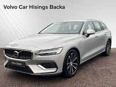 Silver Begagnad 2024 Volvo V60 Plus Kombi | 434 900 kr (Marknadspris)