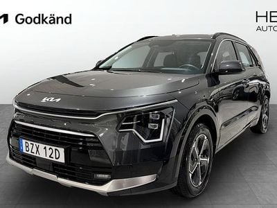 Grå Begagnad 2023 Kia Niro SUV | 279 900 kr (Superpris)