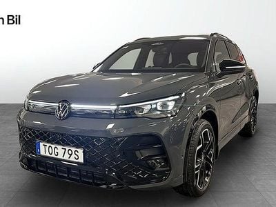 Grå Ny 2025 VW Tiguan R-line SUV | 579 900 kr (Dyr)
