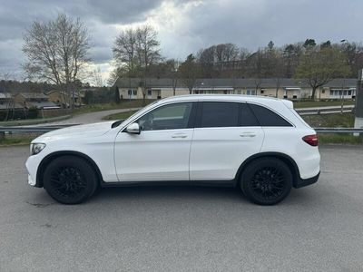 Mercedes GLC220