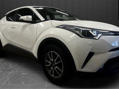 Begagnad Toyota C-HR Multidrive S 116 HK (85 kW) 2018 Vit SUV
