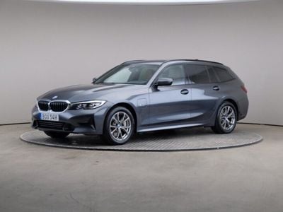 BMW 330e