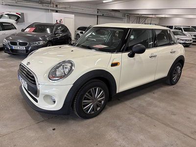 Vit Begagnad 2015 Mini ONE Pepper Halvkombi | 79 900 kr (Marknadspris)