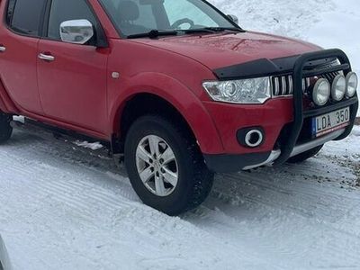 begagnad Mitsubishi L200 Dubbelhytt 2.5 4x4 Euro 5