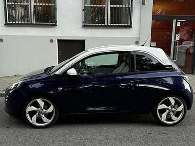 Blå Begagnad 2013 Opel Adam Halvkombi | 69 900 kr