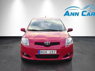 Röd Begagnad 2007 Toyota Auris Halvkombi | 69 899 kr (Marknadspris)