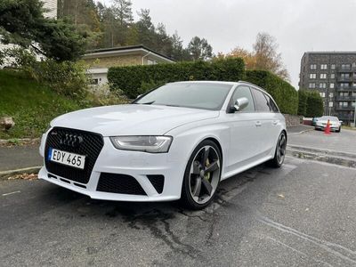 begagnad Audi RS4 Avant 4.2 FSI V8 quattro S Tronic Euro 5