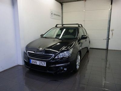 Svart Begagnad 2013 Peugeot 308 Active Halvkombi | 59 900 kr (Marknadspris)