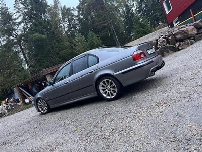 Begagnad BMW 525 192 HK (141 kW) 2002 Sedan