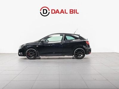Svart Begagnad 2016 Cupra Ibiza Halvkombi | 164 700 kr