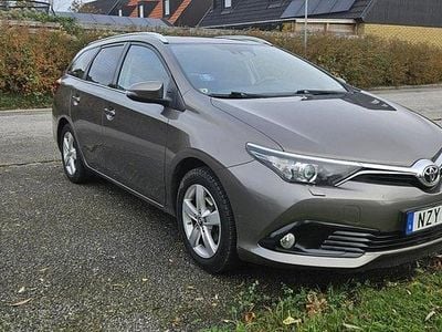 Toyota Auris Touring Sports