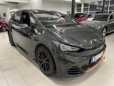 Quasar grey metallic Begagnad 2023 Cupra Born Halvkombi | 259 000 kr (Marknadspris)