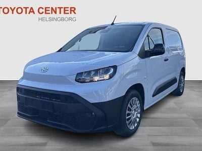 Vit Begagnad 2024 Toyota Proace City City Minibuss | 368 900 kr (Dyr)