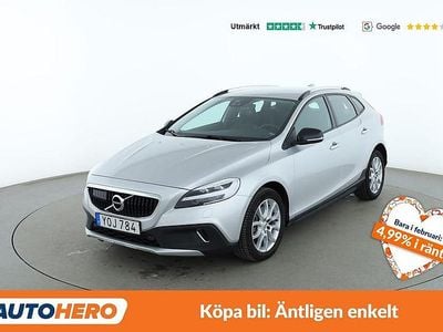 Silver Begagnad 2018 Volvo V40 Momentum Halvkombi | 220 000 kr (Marknadspris)