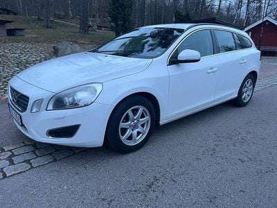 Begagnad 2013 Volvo V60 Kombi | 69 900 kr (Marknadspris)