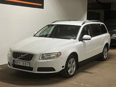 Vit Begagnad 2009 Volvo V70 Kombi | 29 500 kr (Lite dyr)
