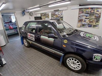 Begagnad 1993 VW Golf III Halvkombi | 40 000 kr