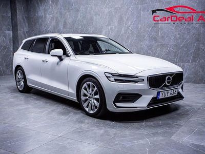 Vit Begagnad 2018 Volvo V60 Momentum Kombi | 194 800 kr (Dyr)