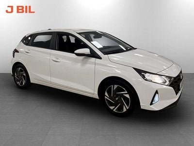 Vit Begagnad 2022 Hyundai i20 Essential Halvkombi | 154 900 kr (Marknadspris)