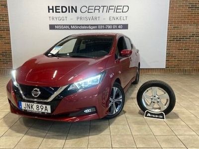 begagnad Nissan Leaf N-CONNECTA MY21 40 KWH LED 2022, Halvkombi