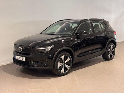 Svart Begagnad 2022 Volvo XC40 Core SUV | 329 500 kr (Superpris)