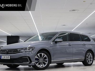 Grå Begagnad 2022 VW Passat GTE Kombi | 329 900 kr (Marknadspris)