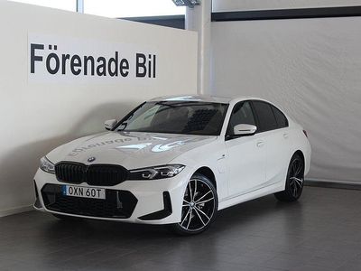 BMW 330e