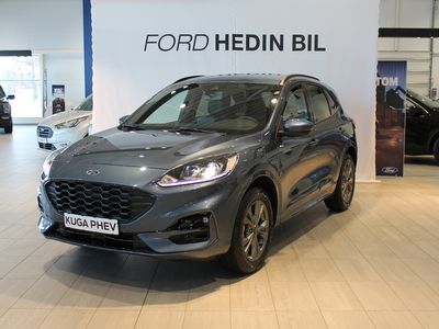 begagnad Ford Kuga ST-Line Plug-In Hybrid 225hk med elkomfortstolar