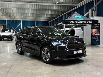 Svart Begagnad 2022 Skoda Enyaq iV Family SUV | 349 900 kr (Marknadspris)