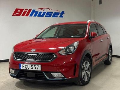 Begagnad Kia Niro Advance 105 HK (77 kW) 2018 Röd SUV