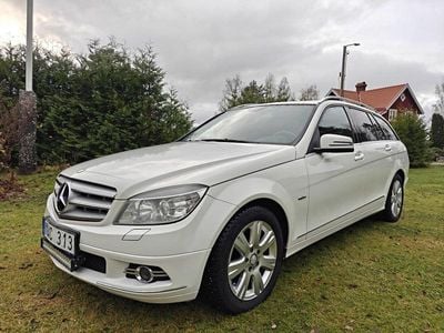 Vit Begagnad 2011 Mercedes C220 Avantgarde Kombi | 74 900 kr (Dyr)