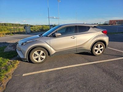 Begagnad 2017 Toyota C-HR SUV | 145 000 kr (Superpris)