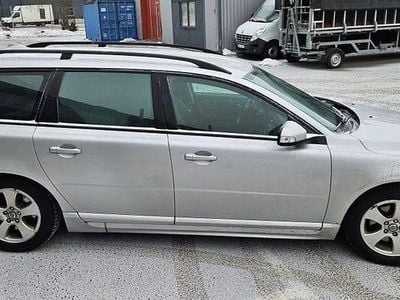 Sliver Begagnad 2011 Volvo V70 Kombi | 38 000 kr (Marknadspris)