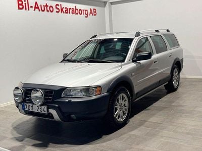 Ljusgrå Begagnad 2005 Volvo XC70 Kombi | 69 500 kr (Lite dyr)